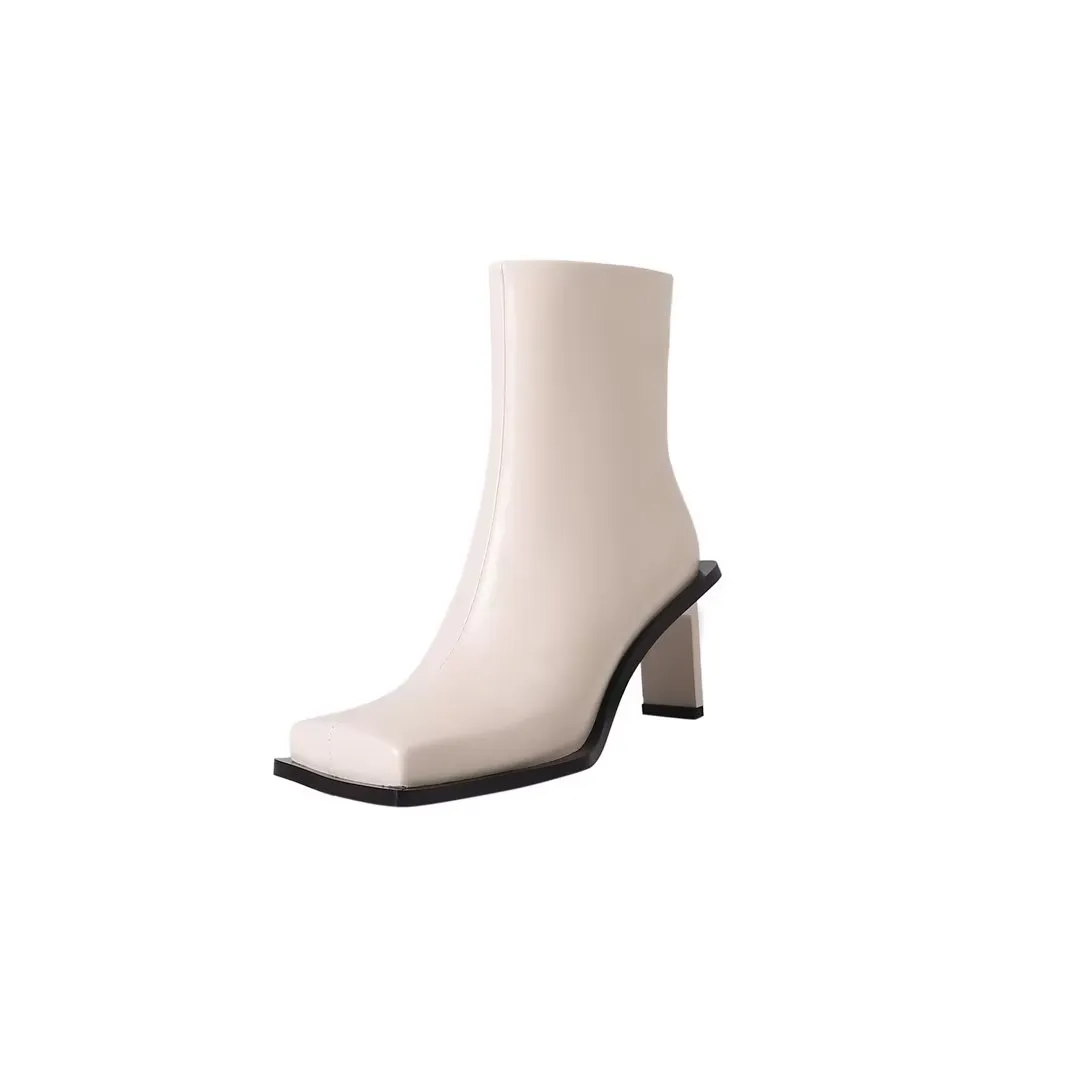 Lustrévo Classic Slip-ons