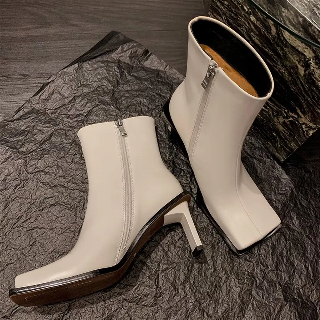 Lustrévo Classic Slip-ons