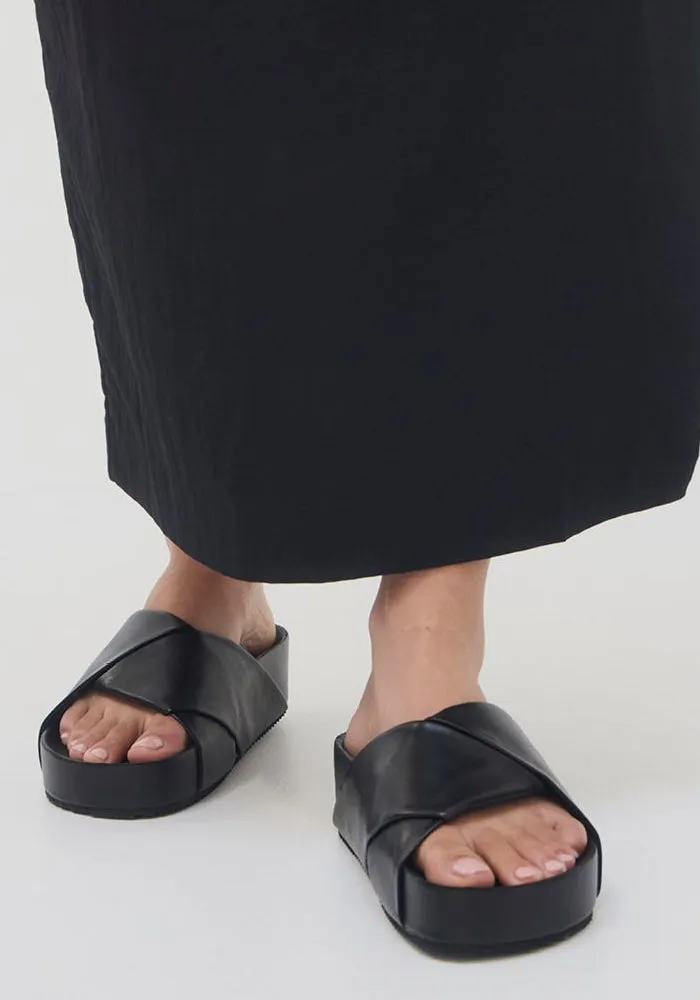 Nori Platform - Black