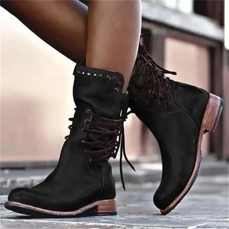 Riva Lefèvre | Elegant & Stylish Boots
