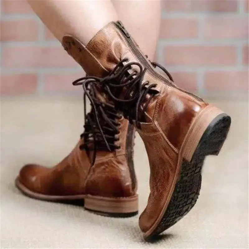 Riva Lefèvre | Elegant & Stylish Boots