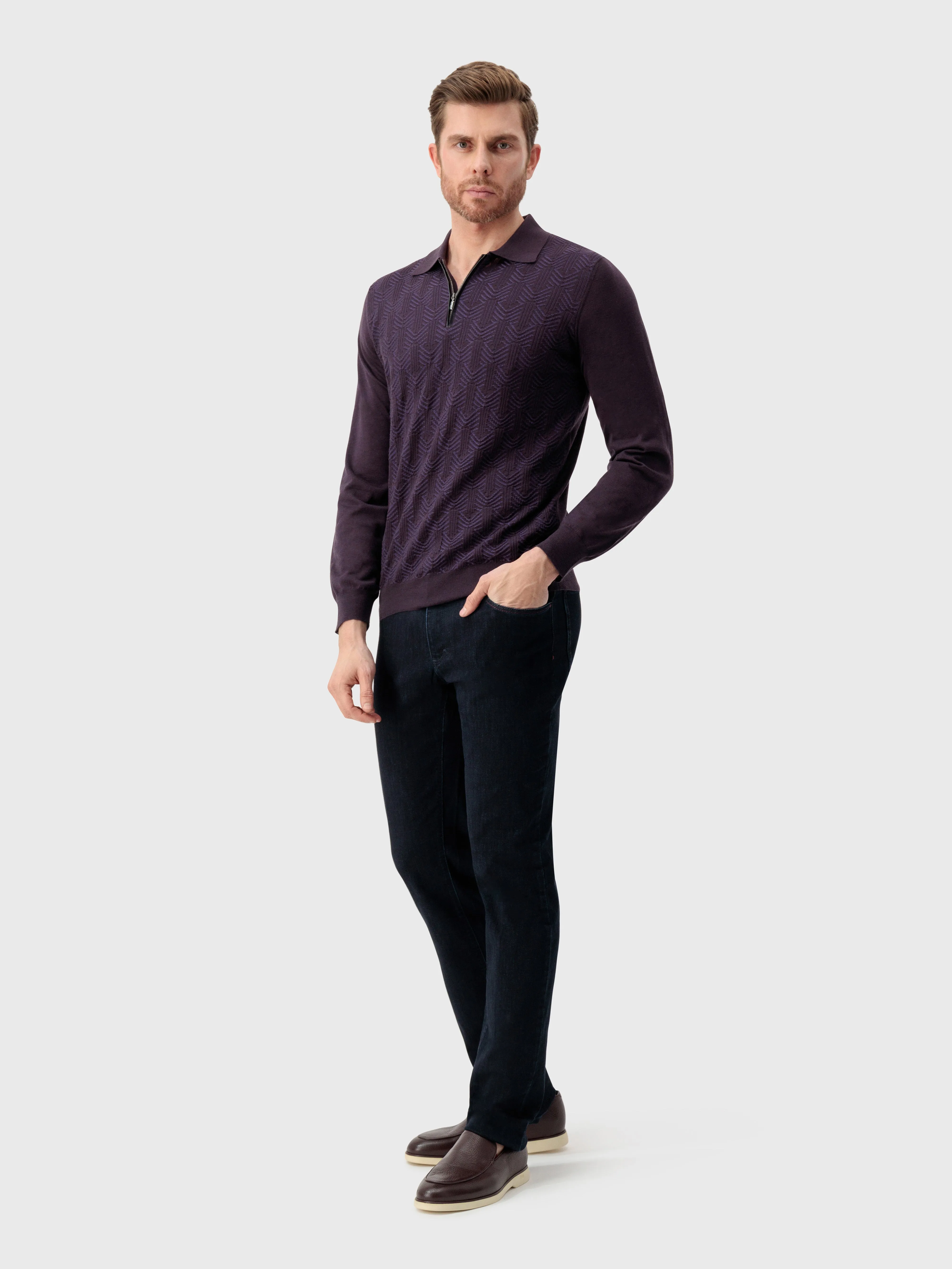 Zipped Polo Shirt with Geometric Jacquard Weave Aubergine